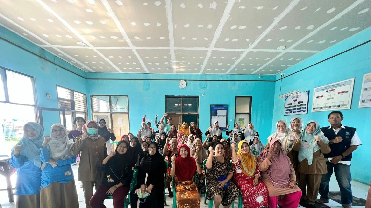 Senam, Edukasi, dan Periksa Kesehatan: Strategi Prolanis Pesisir Kendalikan Hipertensi